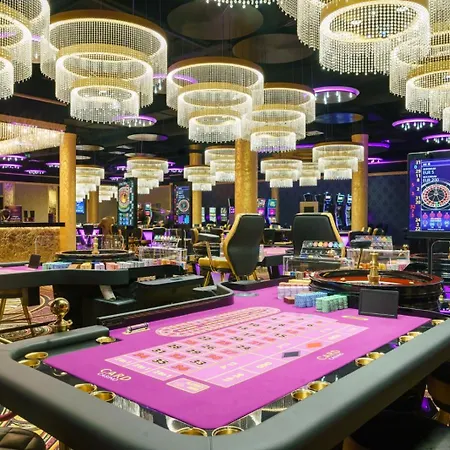 Card Hotel *